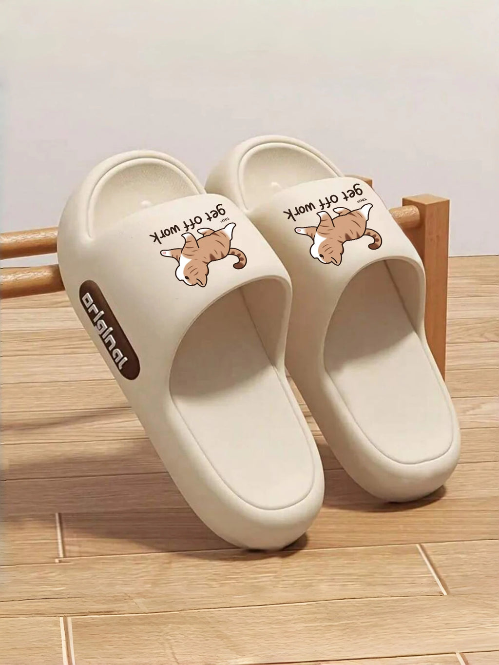 Summer Innovative Design Eva Men's Shoes, Soft and Lightweight Home Slippers, Suitable for Indoor and Outdoor Leisure Activities