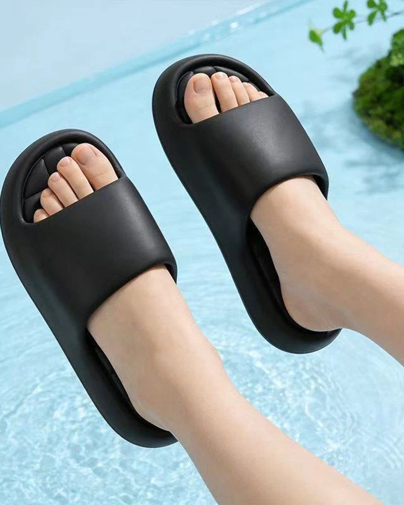 Candy Color Soft Bottom EVA Slippers Women Summer 2026 Thick Platform Comfortable Cloud Slippers Woman Outdoor Beach Sandals 45