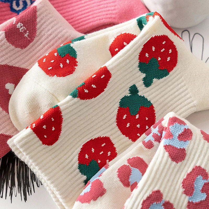 Cute Harajuku Strawberry Love Sweet Socks Middle Tube Breathable Fashion Autumn And Winter Casual Socks