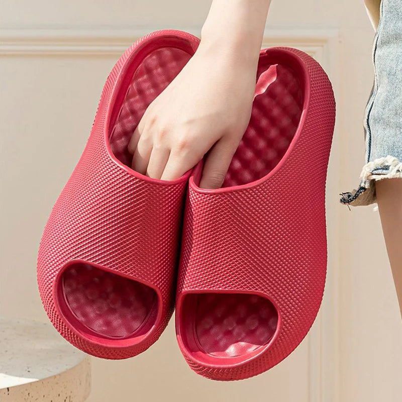 Chunky Platform EVA Cloud Slippers Women 2026 Summer Brand Design Thick Soft Bottom Non Slip Slides Couple Beach Sandals Woman