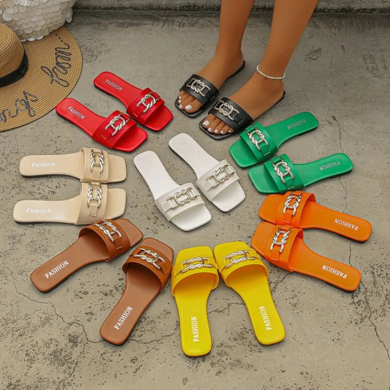 Fashion Women Slippers Lightweight Flat Sandals 2026 Metal Decoration Casual Shoes Square Toe Chain Slippers Beach Slides Women
