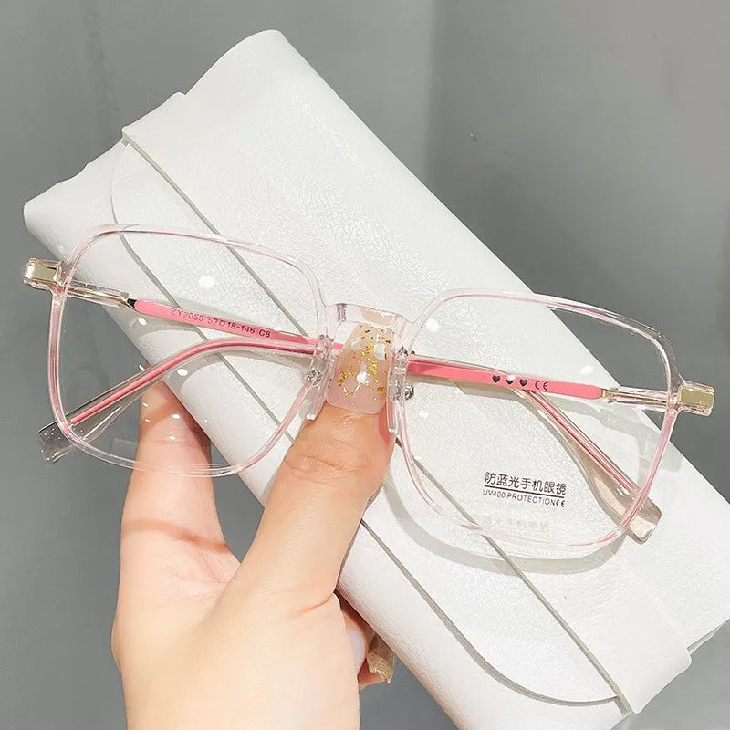 Trendy Fashionable Reading Glasses Women Anti Blue Light Presbyopia Eyewear High-definition Unisex Transparent Frame Eyeglasses