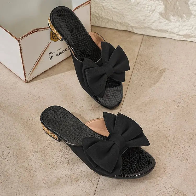 Summer New Round Headed Sexy/Comfortable Flat Casual Slippers Fashionable Elegant Non Slip Bow Tie Thick Heel Beach Slippers