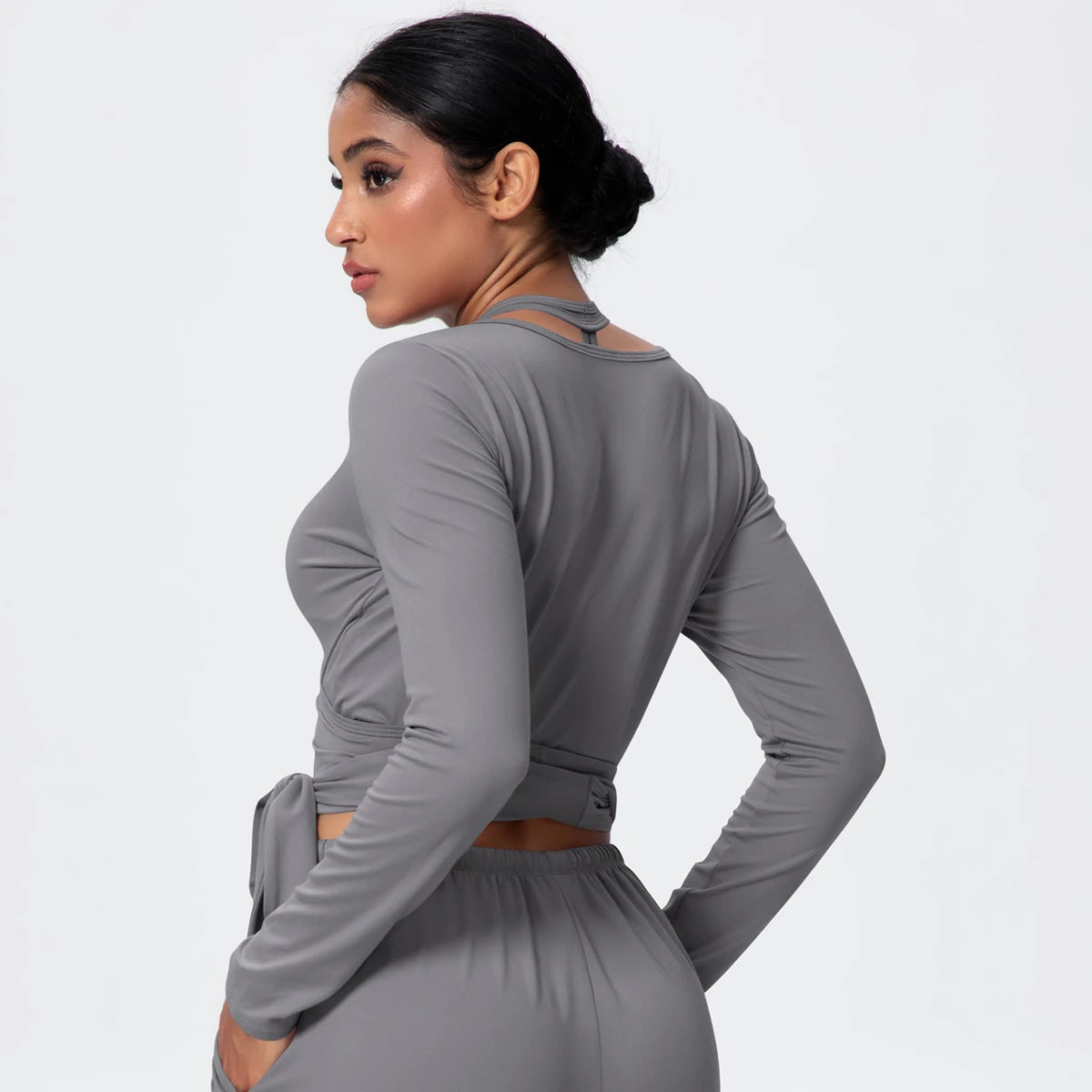 Women Slim Breathable Sports Top Women Active Wear Sports Yoga Long Sleeved Solid Color Running Shirts Straps Design Yoga Top