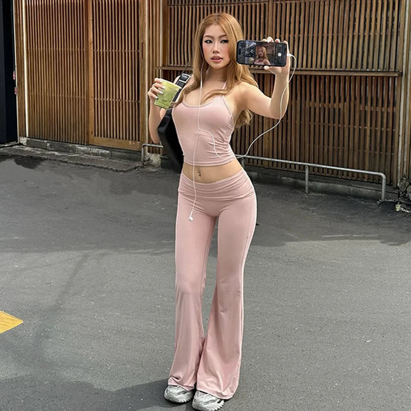 Hugcitar Fashion 2 Piece Sets Halter Soild Backless Lace Up Sexy Crop Camis Top Flare Pants Women Outfit Tracksuit Vacation Yoga