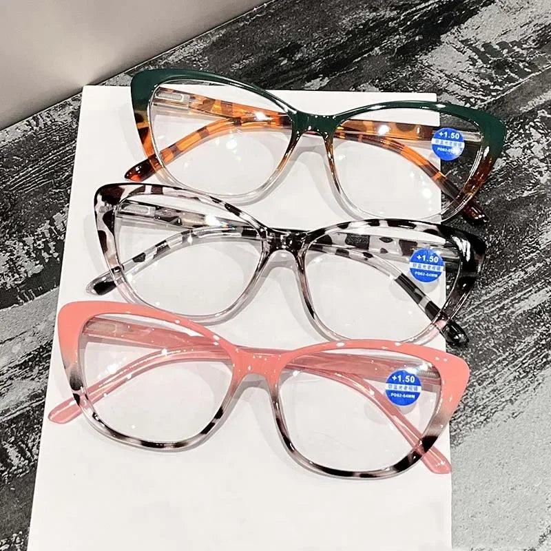 2025 New Fashionable and Trendy Cat Eye Women's Reading Glasses Retro Neutral Advanced Display Young Anti Blue Light Glasses