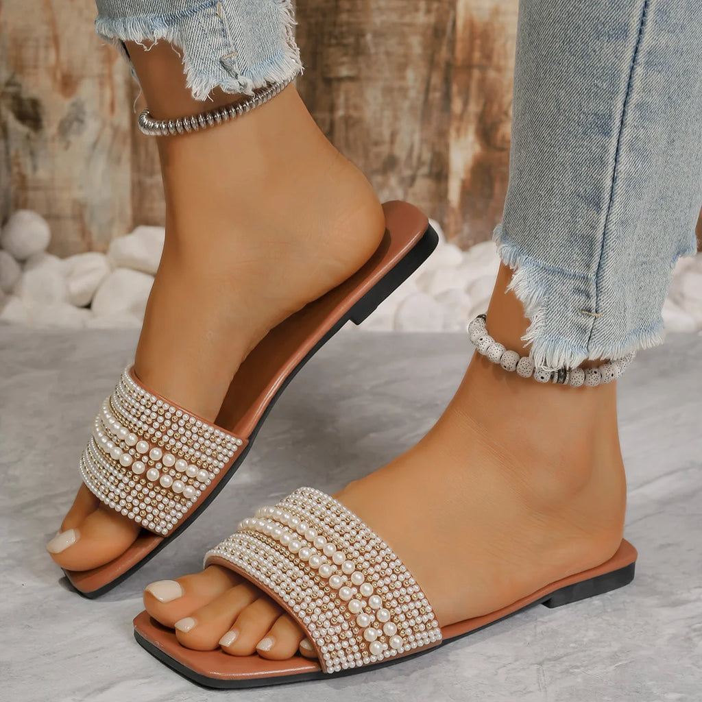 Luxury Design Pearls Beaded Flat Sandals Women Summer 2026 Comfortable Soft Sole Square Toe Slippers Women Beach Non Slip Slides