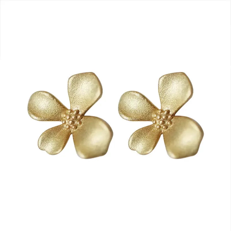 Gold Color Small Flower Studs Earings for Women Simple Elegant 2024 Korea Fashion Girls Students Daily Wear Party Jewelry Gift