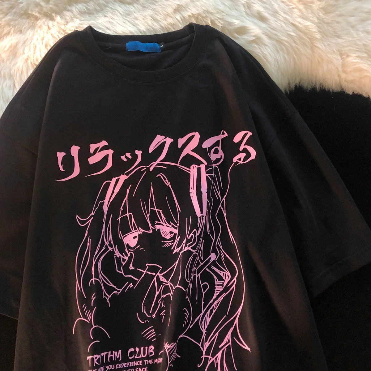 Women's Y2K Japanese Harajuku Graphic T-Shirt Kawaii Anime Print Oversized Grunge Top for Casual Wear Graphic T Shirts