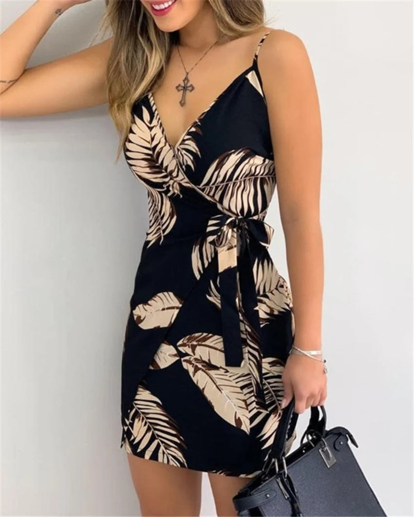 Women's Sexy V-Neck Spaghetti Strap Bodycon Dress, Slim Fit Party Dress with Waist Belt, Summer Cocktail Dress