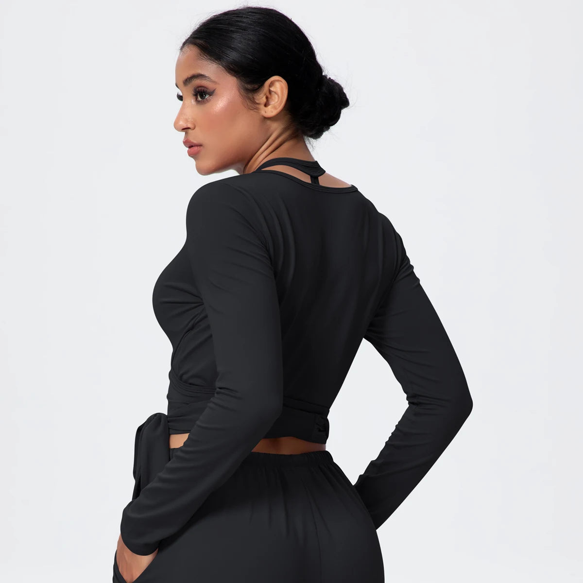 Women Slim Breathable Sports Top Women Active Wear Sports Yoga Long Sleeved Solid Color Running Shirts Straps Design Yoga Top