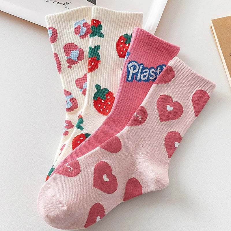 Cute Harajuku Strawberry Love Sweet Socks Middle Tube Breathable Fashion Autumn And Winter Casual Socks