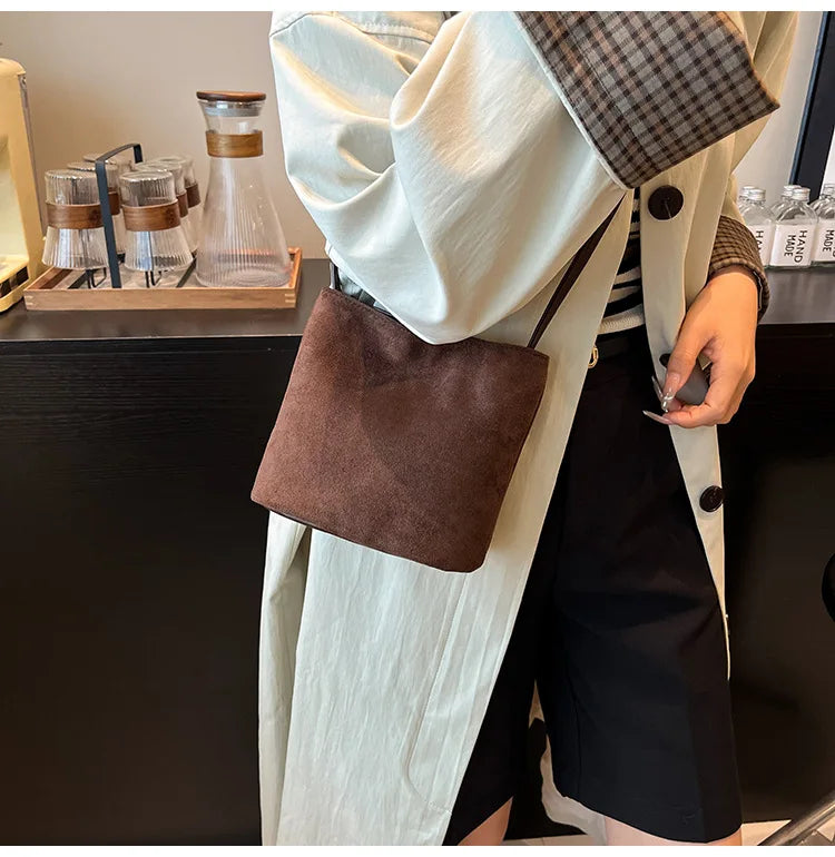 Mini Shoulder Bag Retro Leopard Print Women Crossbody Bucket Bag Fashion Ins Korean Style Faux Suede Fall New Simple Tote Bag