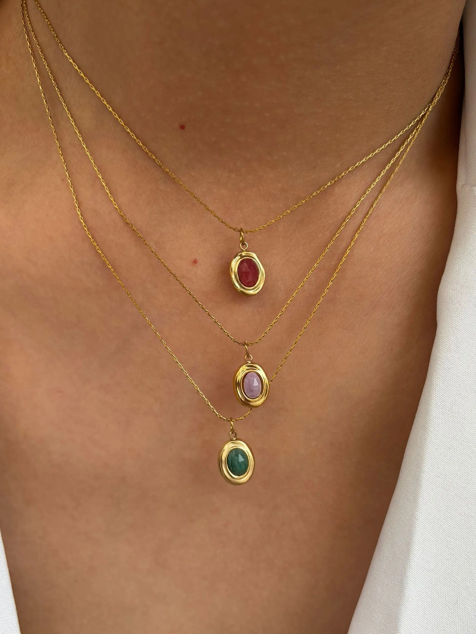 GHIDBK Fashionable Stainless Steel Natural Stone Pendant Necklace Gold-Plated Women's Party Dailys Versatile Jewelry Gifts