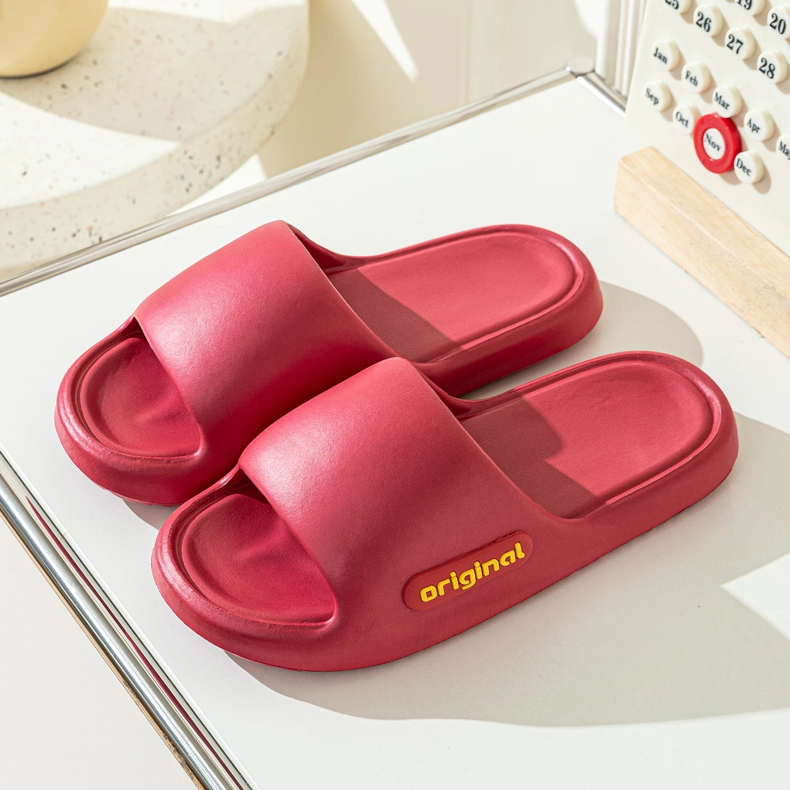 Comfy Lightweight Women's Slippers Cool Summer Soft Sole Fashion Indoor Non Slip Open Toed Breathable Home Men Shoes