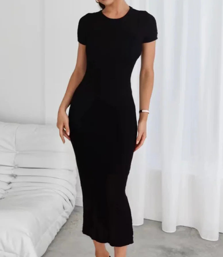 Women's elegant and fashionable short-sleeved hip-covering dress, popular European and American style, can be worn in all season