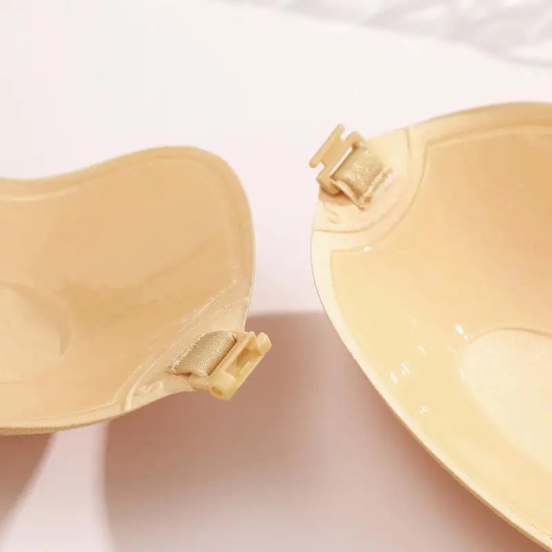 Women Invisible Silicone Mango Bra Sexy Strapless & Seamless Push Up Stick-On Bra Front Closure Lingerie & Underwear Accessories